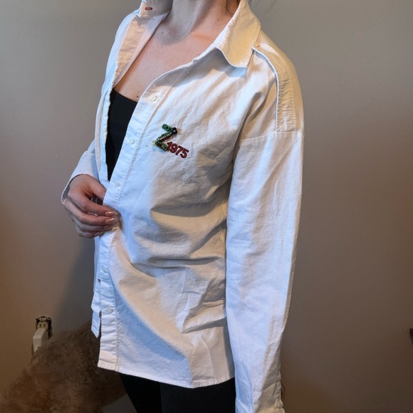 Oversized White Button Up Shirt - Picture 2 of 7